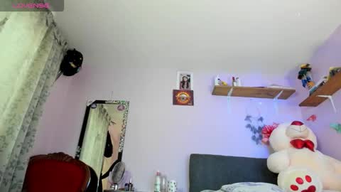 Leyna online show from 12.16.25