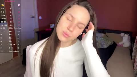 Snapshot of lezlieimeson chatting on 02.06.26 Adeline Di or just cute girl3 online show from 02.06.26