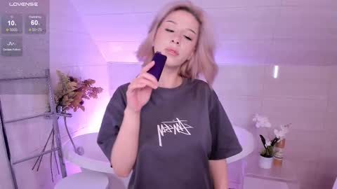 Lisa online show from 09.20.25