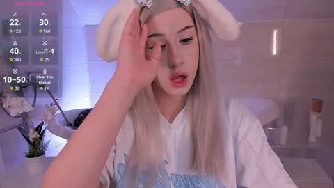 Lisa online show from 10.30.25