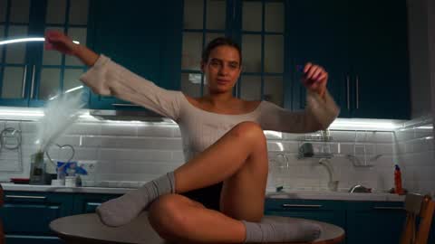 Snapshot of li_queen_ chatting on 01.14.25 Hey Im Alexa tg online show from 01.14.25