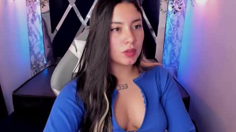 Snapshot of lia_14_ chatting on 01.24.25 Lia  online show from 01.24.25