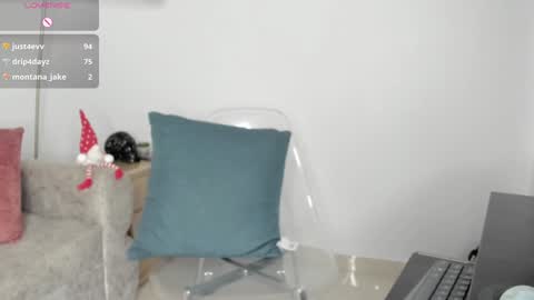 lia_8 online show from 12.02.24