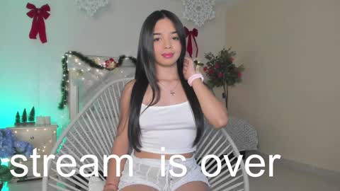 lia_8 online show from 12.29.24