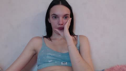 Lia online show from 01.13.25