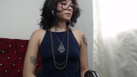 Snapshot of lia_carter_ chatting on 10.21.25 Lia online show from 10.21.25