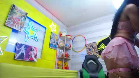 Lia online show from 05.30.26