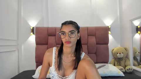 Lia online show from 01.11.25