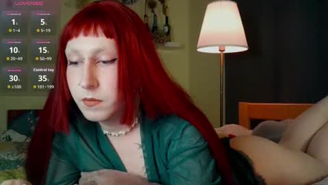 Snapshot of lia_grl chatting on 07.12.26 lia_grl online show from 07.12.26