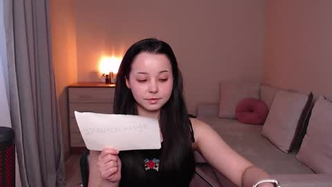 L I A online show from 12.02.25