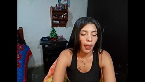 Lia online show from 12.17.24