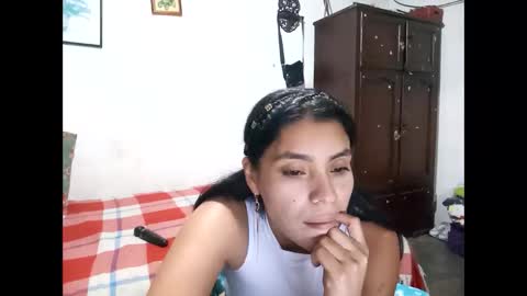 Lia online show from 12.04.25