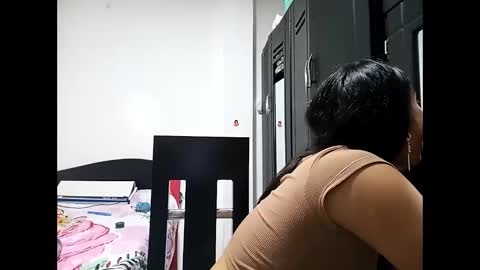 Lia online show from 12.17.25