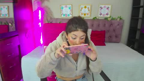 lia online show from 09.27.25