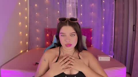 lia_little18 online show from 01.26.25