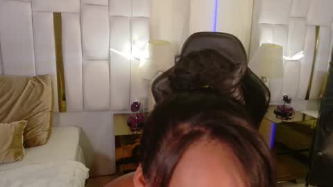 lia_mariana online show from 10.01.25