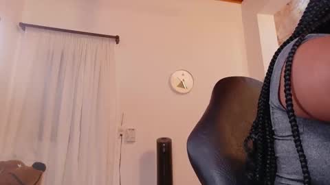 lia_mariana online show from 11.09.25