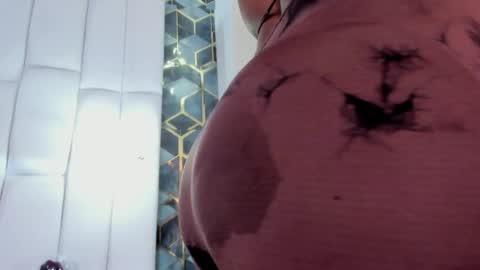 lia_mariana online show from 04.01.26