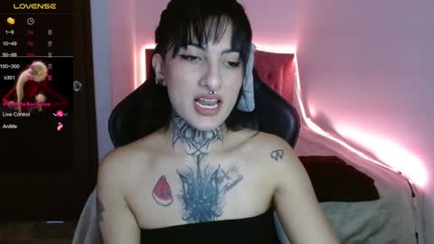 Snapshot of lia_miss2 chatting on 12.23.24 lia spicy   ig online show from 12.23.24