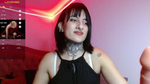 Snapshot of lia_miss2 chatting on 12.28.24 lia spicy   ig online show from 12.28.24