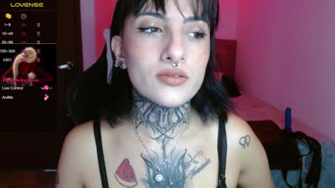 Snapshot of lia_miss2 chatting on 12.28.24 lia spicy   ig online show from 12.28.24