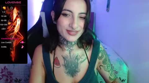 Snapshot of lia_miss2 chatting on 09.19.25 lia spicy   ig online show from 09.19.25