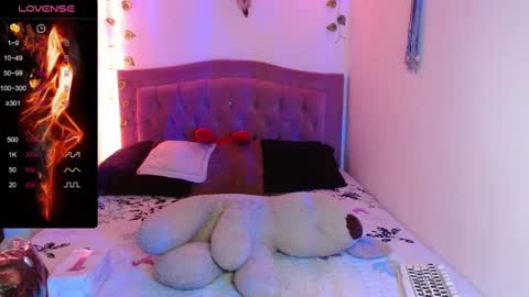 Snapshot of lia_miss2 chatting on 09.22.25 lia spicy   ig online show from 09.22.25