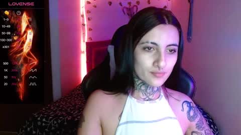 Snapshot of lia_miss2 chatting on 09.23.25 lia spicy   ig online show from 09.23.25