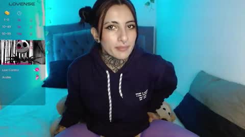 Snapshot of lia_miss2 chatting on 10.20.25 lia spicy   ig online show from 10.20.25