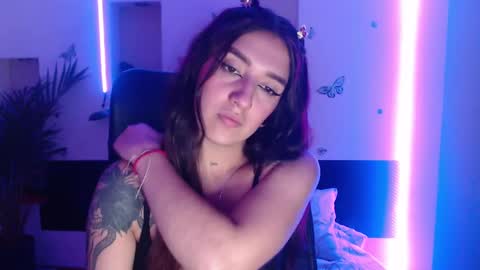 Snapshot of lia_mitch chatting on 03.07.25 Lia Mitch online show from 03.07.25