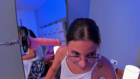 lia_owenss online show from 03.17.26