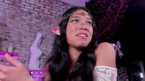 Liana online show from 12.15.24