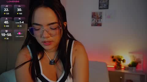 Lia  online show from 09.23.25