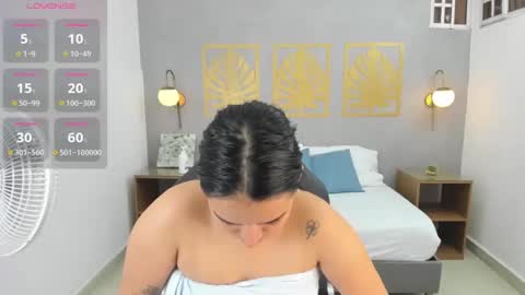 Lia  online show from 12.17.24