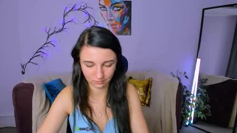 Lia online show from 09.15.25