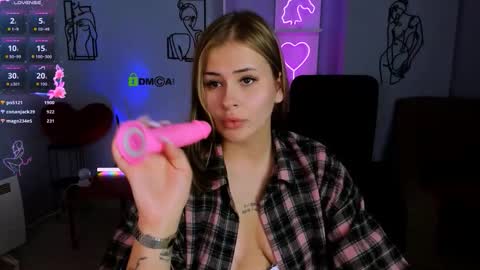 Lia online show from 10.05.25