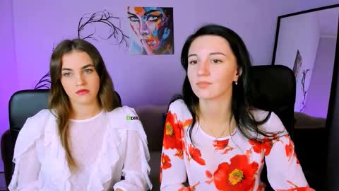 Lia online show from 10.19.25