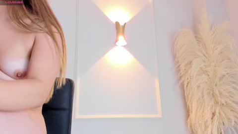 liz walton online show from 12.17.24