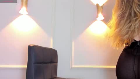 liz walton online show from 12.01.25