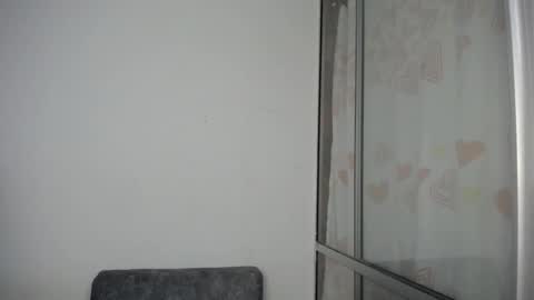 Lia online show from 10.20.25