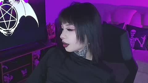 Liaa  online show from 02.17.25