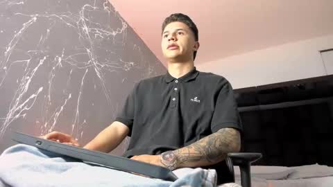 Snapshot of liaamsmiith_ chatting on 09.20.25 Liam Smith online show from 09.20.25