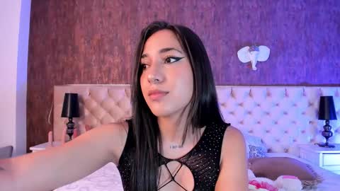 liaa turner  online show from 09.19.25