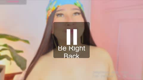 Lia Cox online show from 01.09.25