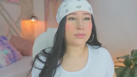 Lia Cox online show from 09.10.25