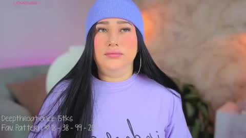 Lia Cox online show from 11.19.25