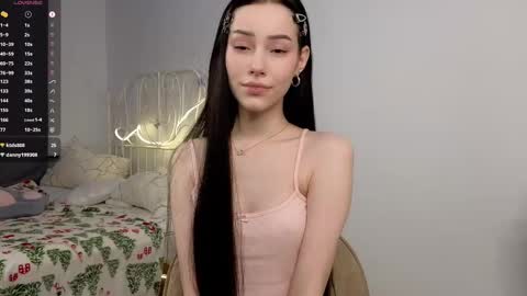 Lia  online show from 03.09.25