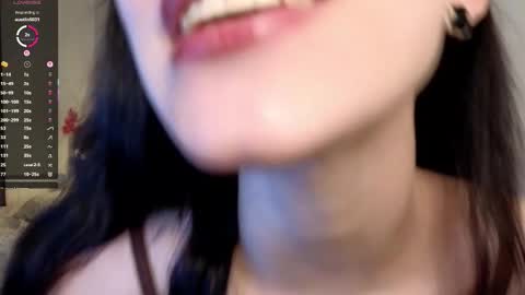 Lia  online show from 11.12.25