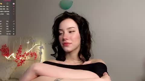 Snapshot of liaglamour chatting on 07.19.26 Lia online show from 07.19.26