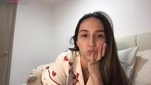 Snapshot of liahrommie chatting on 02.05.26 Amy online show from 02.05.26